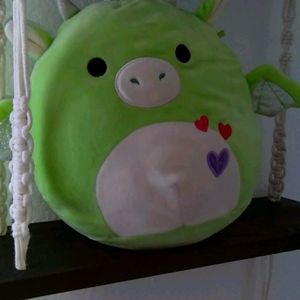 A green dragon (rare)🐉squashmallow